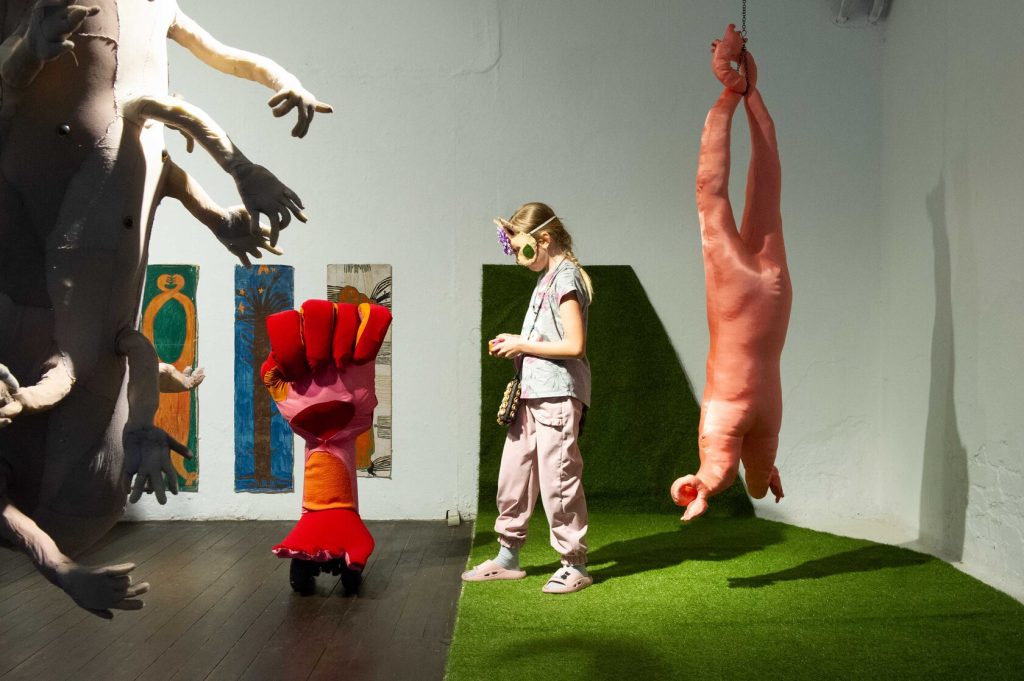 Alena Tereshko exhibition